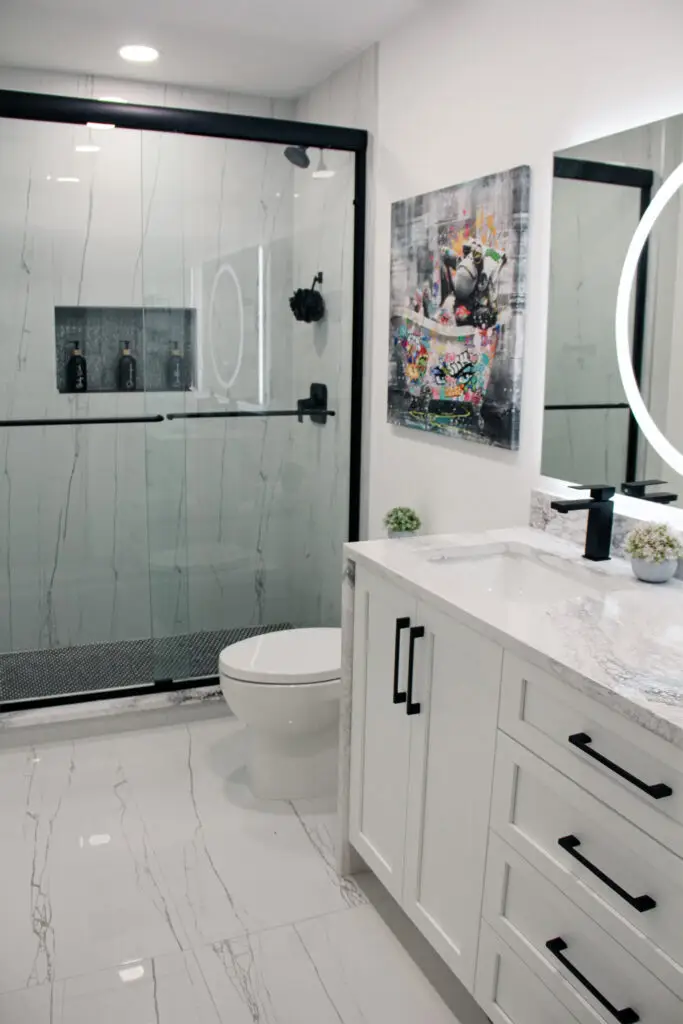 Bradenton bathroom remodelling, after pic.