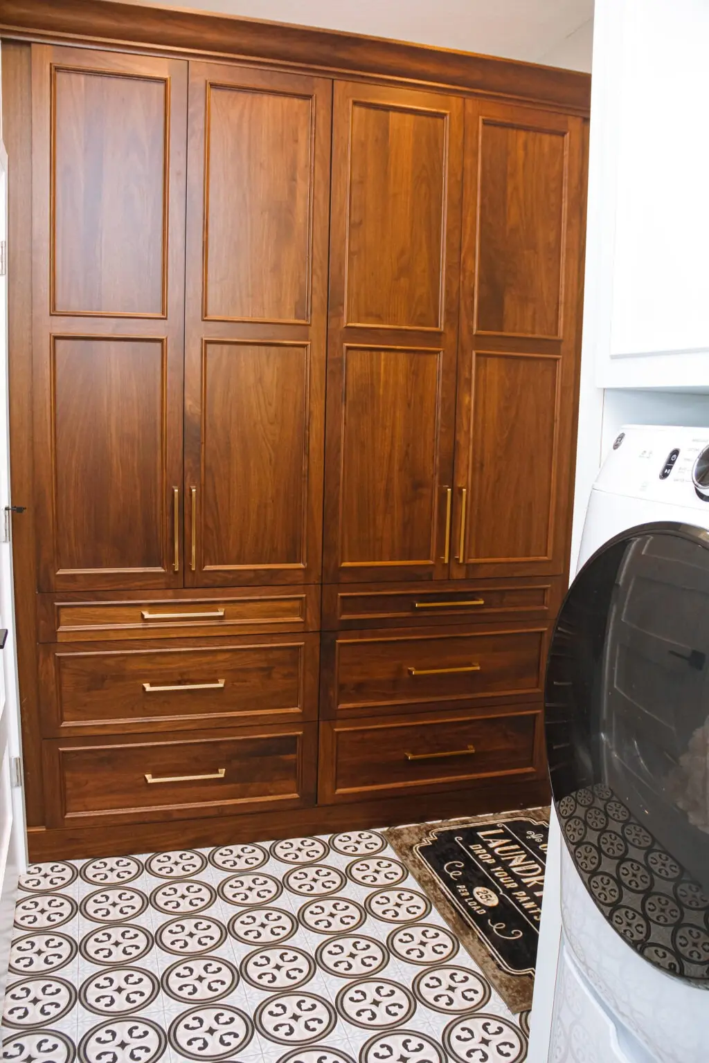 Bradenton laundry remodel.